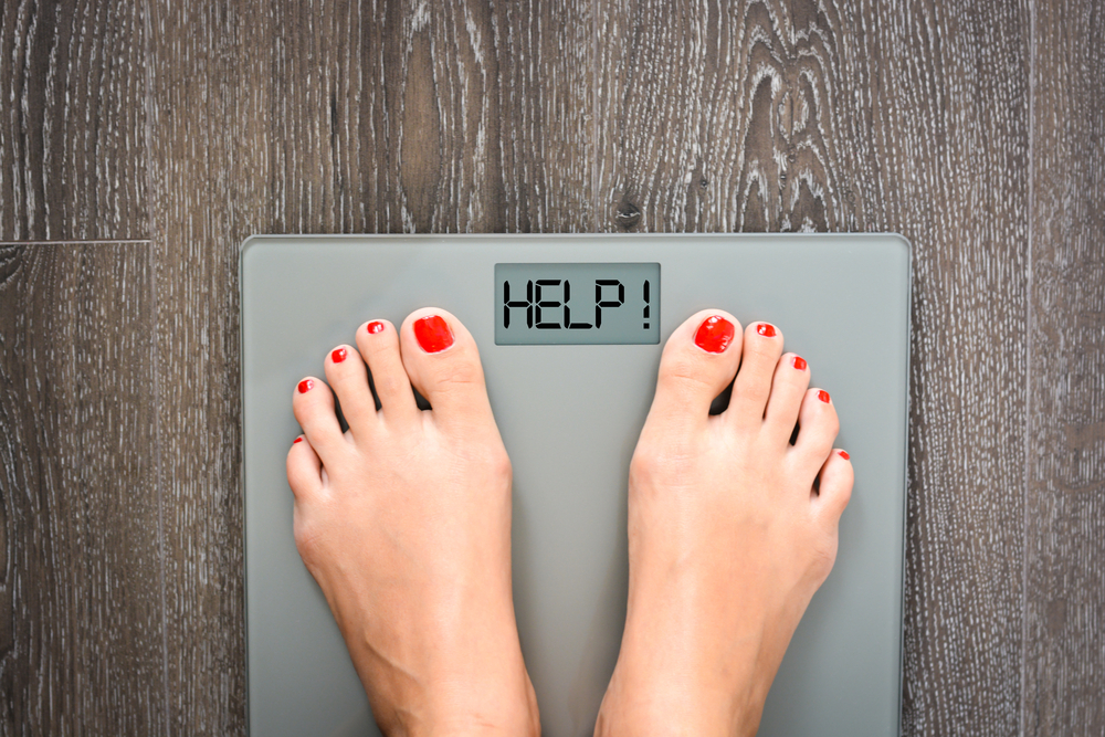 How does losing weight help with preventing type 2 diabetes?